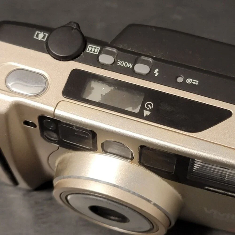 Vivitar 650PZ Data Back AF Point and Shoot 35mm Film‎ Camera Untested
